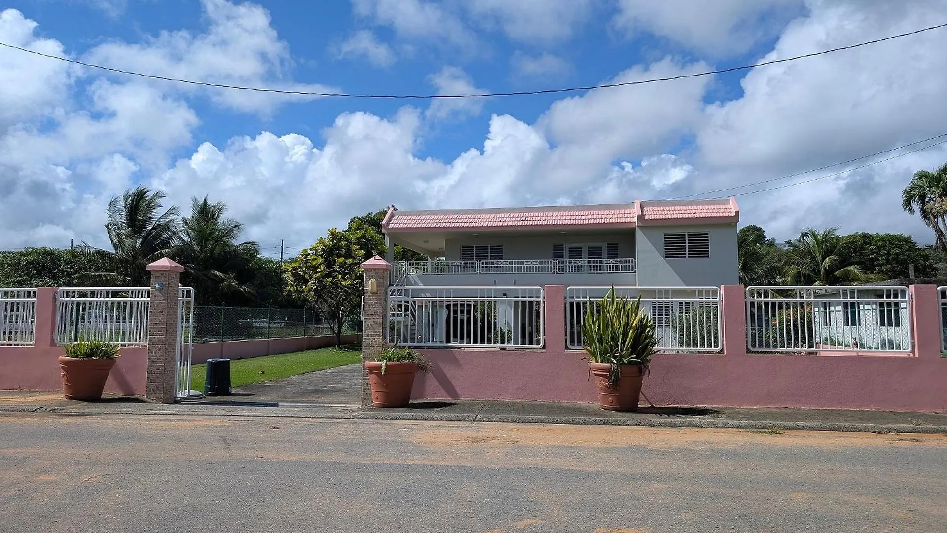 Explorers Fortuna Studio Luquillo 0*,  Portoriko